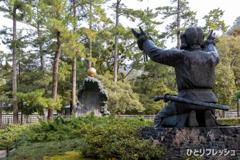 出雲大社　ムスビの御神像